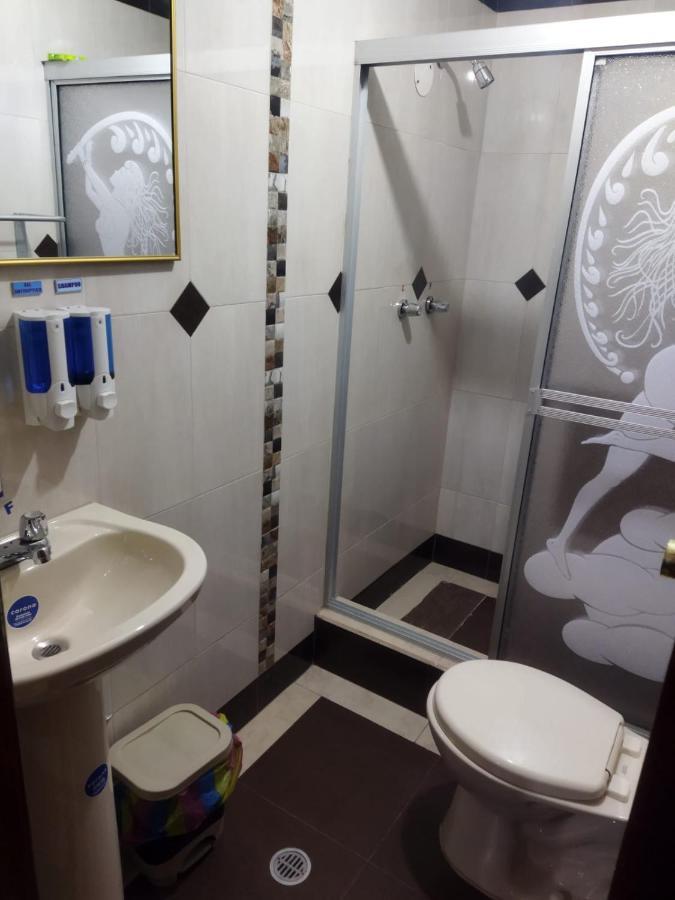 Hotel Velanez Suite Riobamba Ngoại thất bức ảnh