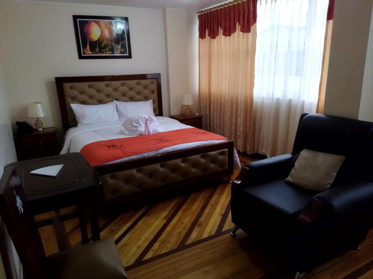 Hotel Velanez Suite Riobamba Ngoại thất bức ảnh